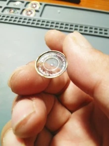拆下的振膜组件